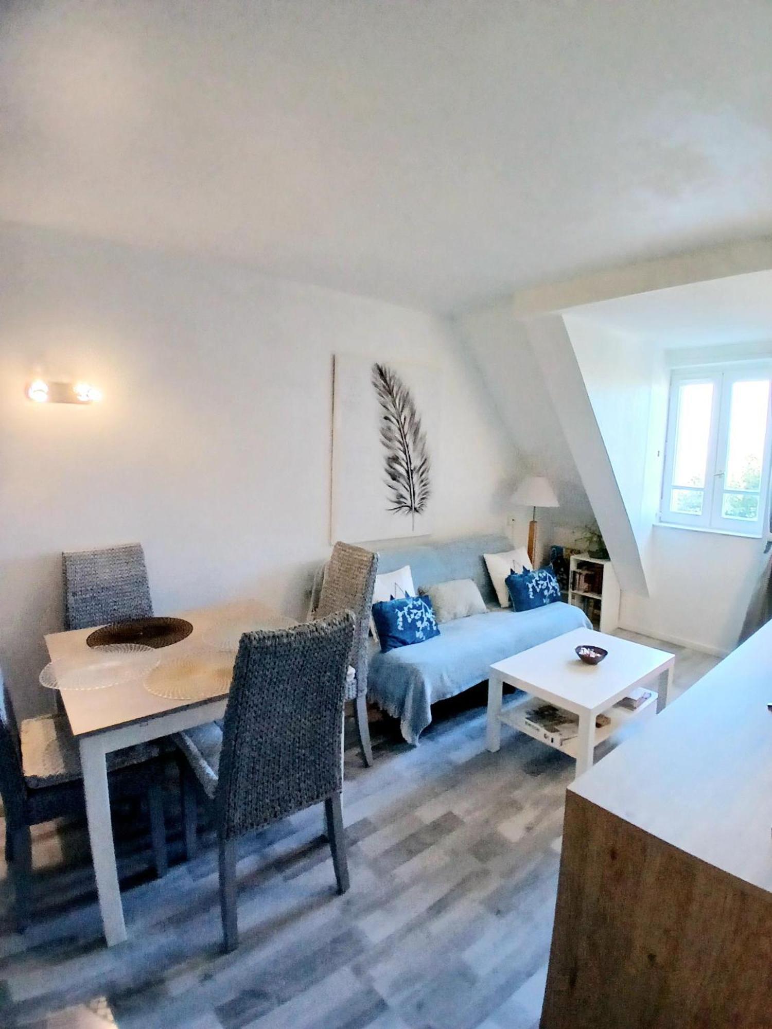 Cosy Appartement Dans Une Villa Avec Piscine, Proche Du Centre Et De La Mer Cabourg Exterior foto